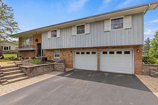 6264 Hallen Ave, Belvidere, IL 61008