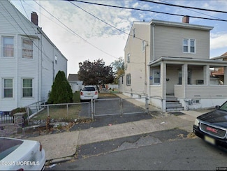 10-12 Lewis St, Paterson, NJ 07501