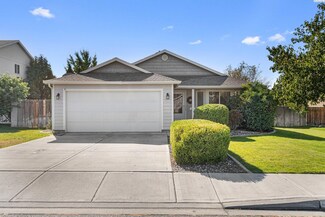 9404 Shire Dr, Pasco, WA 99301