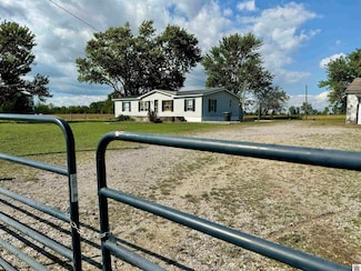 1160 Burnett's Chapel Rd, Farmington, KY 42040