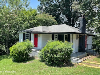 3431 Skyline Dr, Knoxville, TN 37914