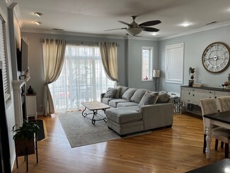 2623 W Belmont Ave Unit 2, Chicago, IL 60618