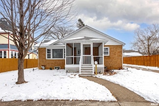 112 S Ward St, Geneseo, IL 61254