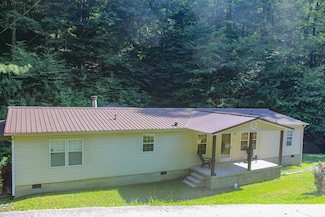 308 Feb Fork Rd, Gays Creek, KY 41745
