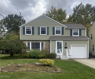 2320 Wrenford Rd, Cleveland, OH 44118