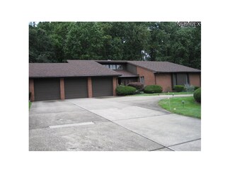 4647 Yale Ave NW, Canton, OH 44709