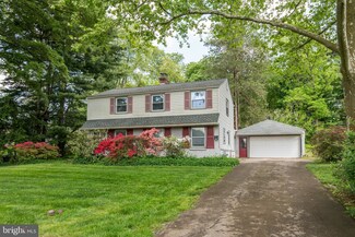 2210 Lantern Ln, Lafayette Hill, PA 19444