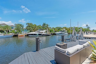1749 SE 9th St, Fort Lauderdale, FL 33316