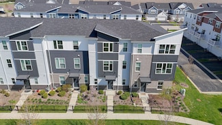 4133 Calder Ln, Aurora, IL 60504