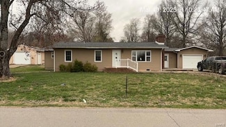 101 Hunt St, Dexter, MO 63841