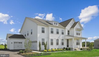 11920 Parkgate Dr, Nokesville, VA 20181
