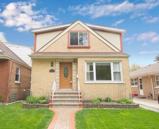 2829 Indian Boundary Rd, River Grove, IL 60171
