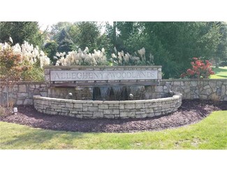 420 Chestnut Ln Unit B 10, Apollo, PA 15613