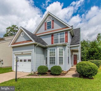 13069 Thrift Ln, Woodbridge, VA 22193