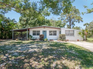 2856 Potilla Ave, Vero Beach, FL 32960