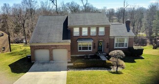 881 Tall Trees Dr, Cincinnati, OH 45245