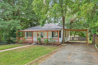 1311 S Johnson St, Gaffney, SC 29340