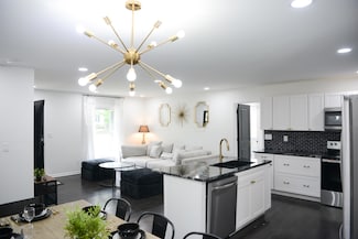 2381 Randolph Ct, Lexington, KY 40503