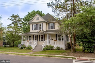 135 Madison Ave, Laurel Springs, NJ 08021