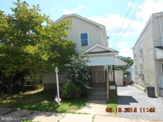 205 Worrilow St, Marcus Hook, PA 19061