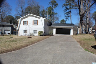 417 Argonne Dr NE, Center Point, AL 35215
