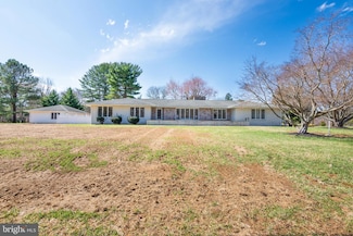 16 Billings Dr, Dover, DE 19901