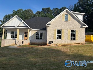 163 Santa Maria Dr NE, Huntsville, AL 35811