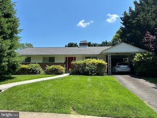 7515 Granada Dr, Bethesda, MD 20817