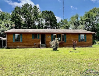 389 W School Ave, Waskom, TX 75692