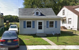 238 Chestnut St, Westville, NJ 08093