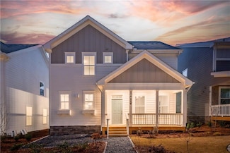 911 E Green Ln, Clarkston, GA 30021