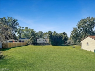 4248 Leavitt Rd, Lorain, OH 44053