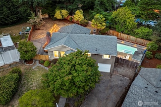 17330 1st Ave NW, Shoreline, WA 98177