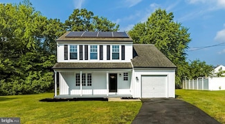 5 W Atlantic Ave, Somerdale, NJ 08083