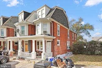 1908 Walnut St, Harrisburg, PA 17103