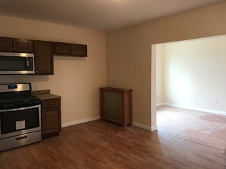 716 N Main St, Fall River, MA 02720