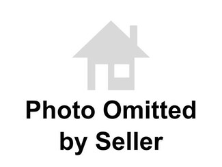 9749 SW Oaks Ln, Portland, OR 97224