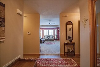 1701 130th St Unit 306, Anamosa, IA 52205