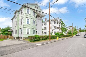 15 Greendale Ave, Worcester, MA 01606