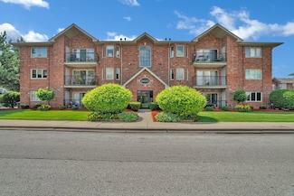 9400 Melvina Ave Unit 1NW, Oak Lawn, IL 60453