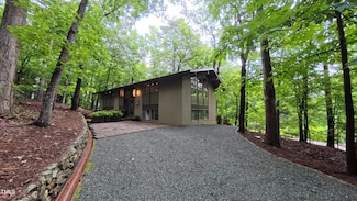 1 Davie Ln, Chapel Hill, NC 27514