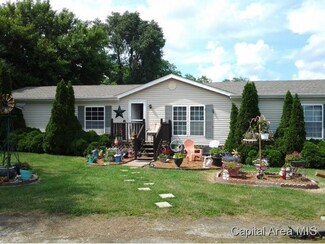 3777 Luthin Rd, Sherman, IL 62684