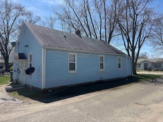 714 S 12th St, Goshen, IN 46526