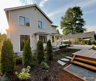 5208 18th Ave SW, Seattle, WA 98106