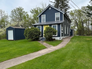 816 Saint Claire St, Ashland, WI 54806