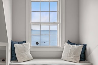 3 Circle St Unit 3, Marblehead, MA 01945