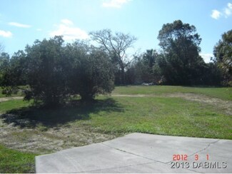 177 West Loop, Oak Hill, FL 32759