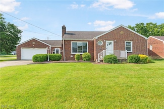 230 Hamilton Blvd, Struthers, OH 44471