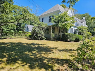 33 John Parker Rd, East Falmouth, MA 02536