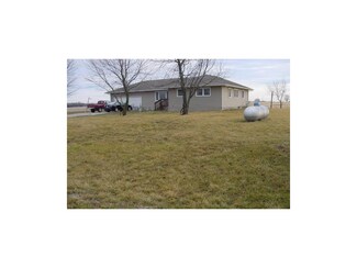 12952 SE Oregon Rd, Kincaid, KS 66039